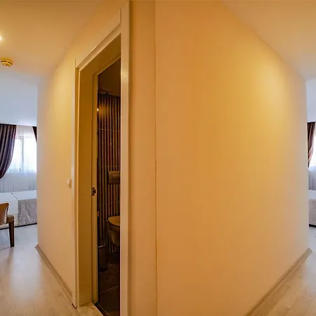 Szálloda Joker Vista 4*